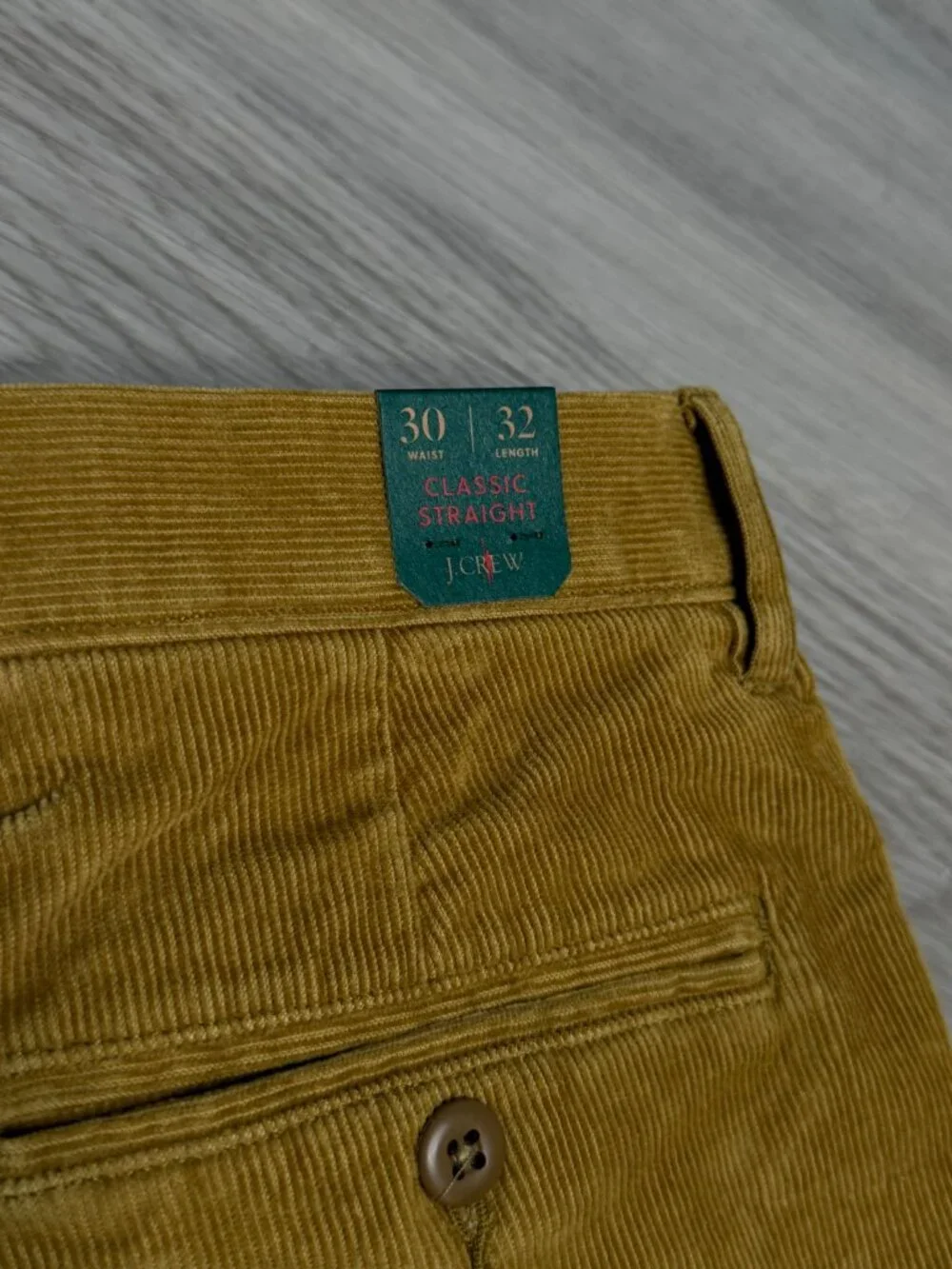 J. Crew Broken-in Straight pant in stretch corduroy NWT